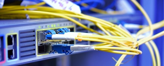Conexiones por Fibra Óptica